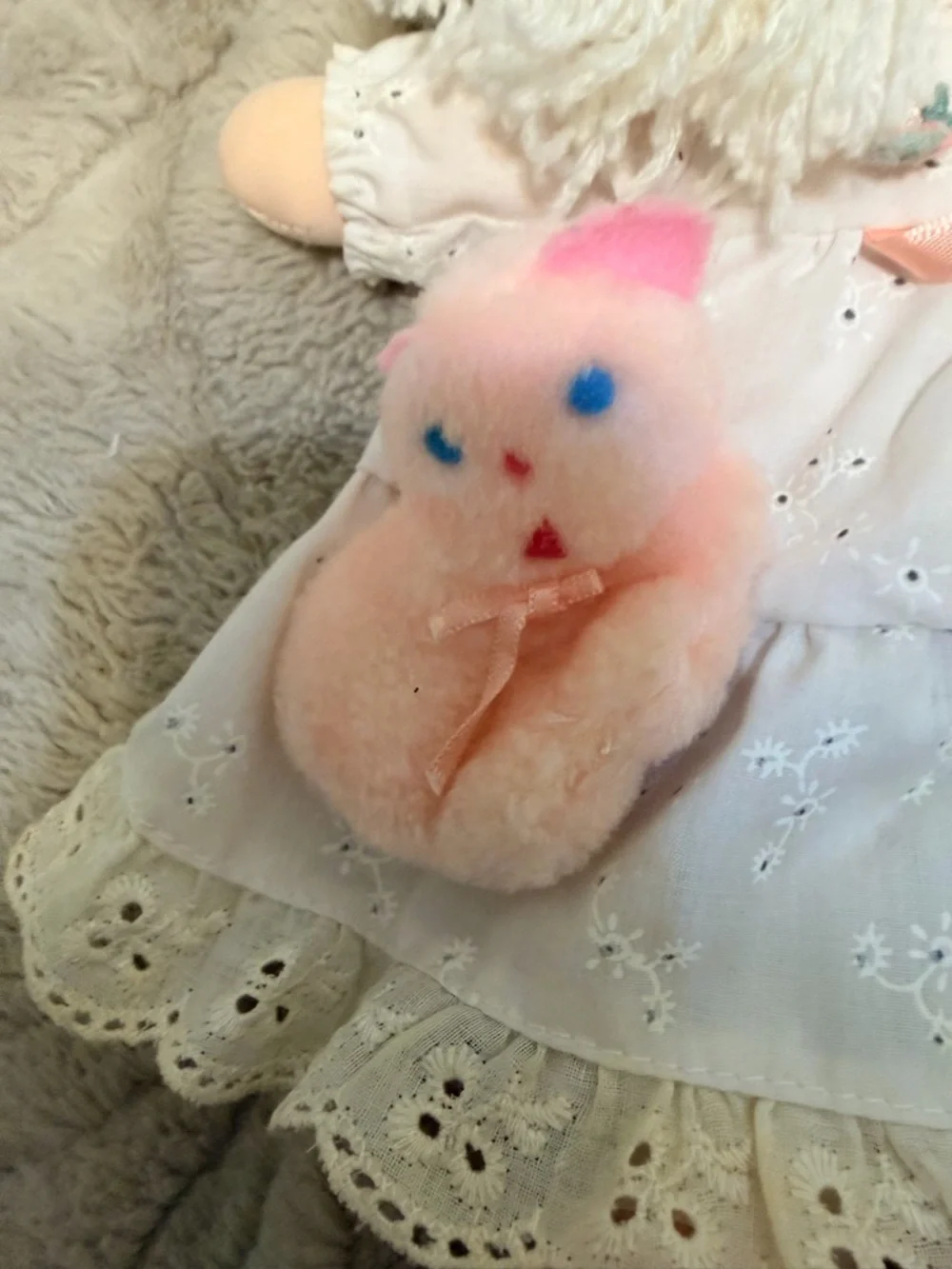 Vintage 1982 Eyelet Soft Rag Doll with Cat Plush AmToy American Greeting 11.5”